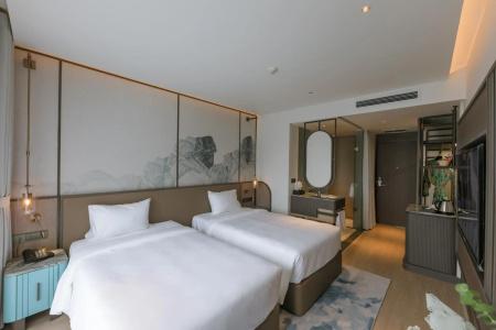 Cat Ba Island Resort & Spa - 5