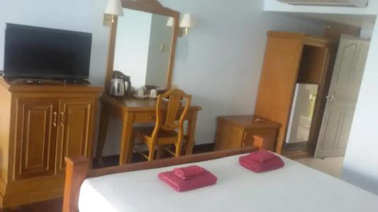 Jansom Beach Resort - 46