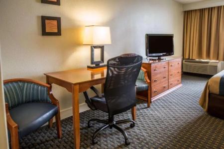 Comfort Inn South Oceanfront - 42