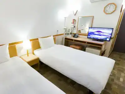 Toyoko Inn Ekimae - 76