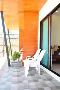 Lanta Seafront Resort - 28