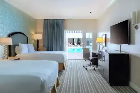 The Beverly Hilton - 4