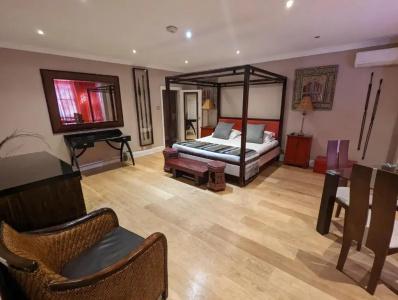 Twenty Nevern Square - 152