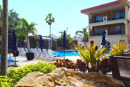 Coconut Cove All Suite - 16