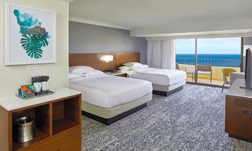 Hilton Hawaiian Village Waikiki Beach Resort - 43
