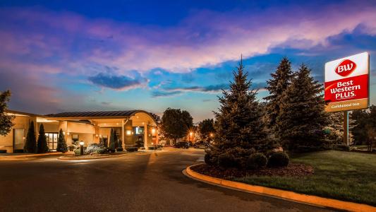 Best Western Plus Guildwood Inn - 22