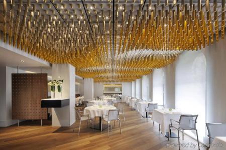 Como The Halkin - 42