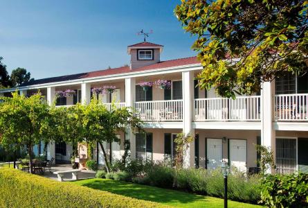 Lavender Inn by the Sea - 0