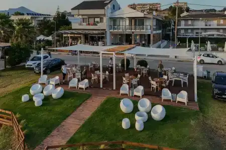 Sesa Boutique & Restaurant - Small Luxurys of The World - 12
