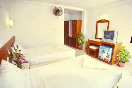 J Mansion - 20
