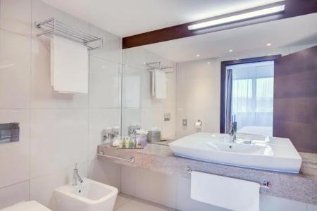 DoubleTree By Hilton Košice - 63