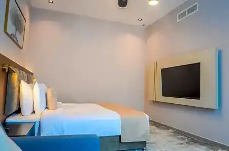 Best Western Plus Dubai Academic City - 38