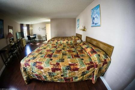 Hollywood La Brea Inn - 54