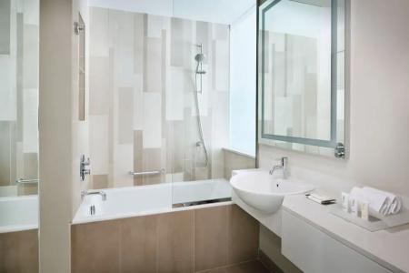 Holiday Inn & Suites - Dubai Festival City Mall, An Ihg - 56