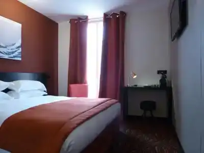 Helussi Hôtel - 94