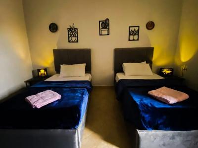 7 Pyramids Guest House - 31