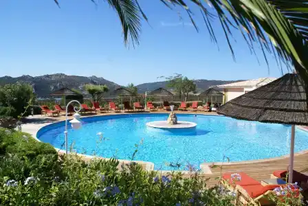 Hôtel Alivi Di Santa Giulia - 13