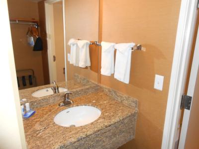 Holiday Inn Express & Suites Phoenix - West, an IHG - 9
