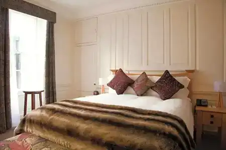 Vanbrugh House - 67