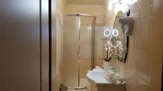 Isabell Győr - 20