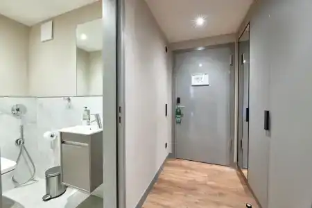 Fourty Three Luxury Serviced - 106