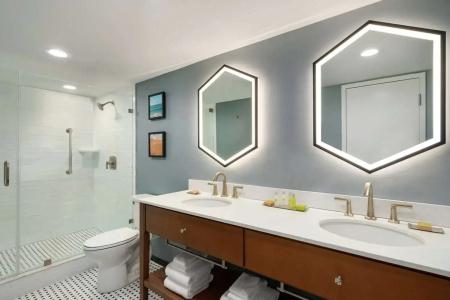 DoubleTree by Hilton Ocean City Oceanfront - 111