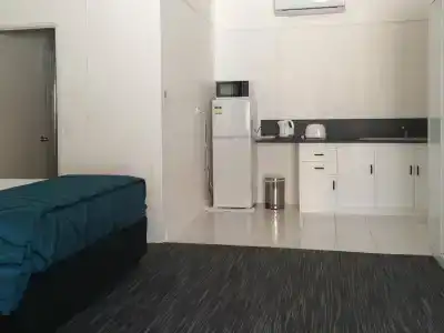 Urangan Motor Inn - 30