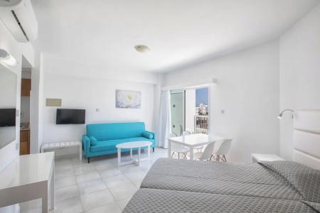 Papantonia Apts - 71