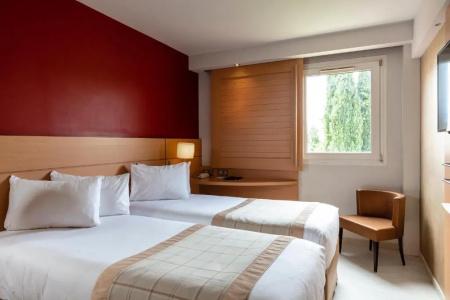 Best Western Plus Le Lavarin - 35