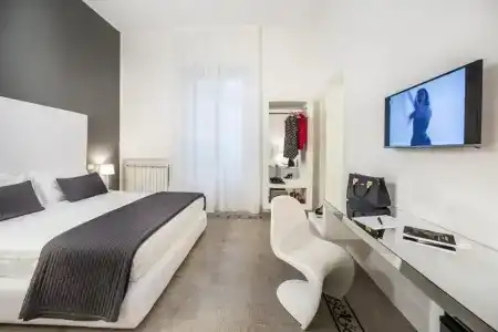 Home Boutique Luxury & Design - 29