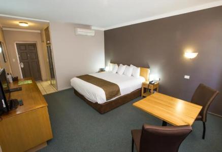 Hospitality Inn, SureStay Collection by Best Western - 43