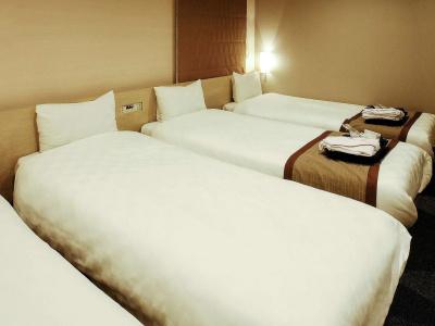 ibis Styles Osaka Namba - 8