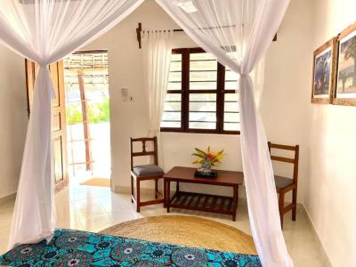 Family Beach Bungalows - 24