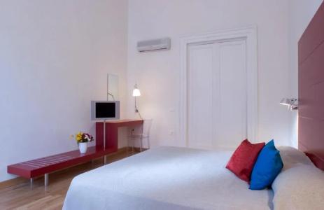Piazza Bellini & Apartments - 124