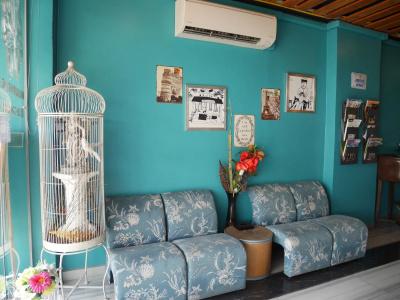 Phaphoom Boutique - 0