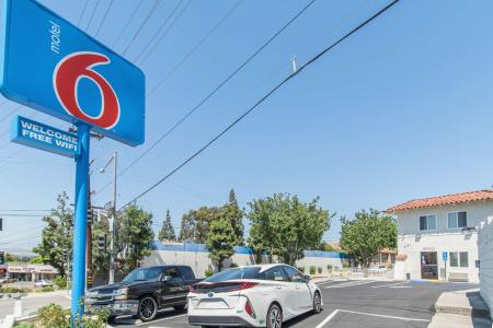 6-Orange, CA - Anaheim - 11