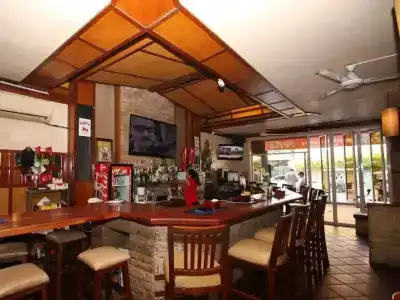 Bar Oz Riverside - 18