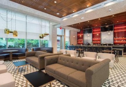 SpringHill Suites by Marriott Charlotte Uptown - 20