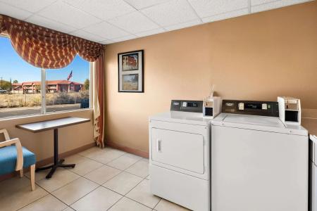 Comfort Inn & Suites near Kino Sports Complex - 3
