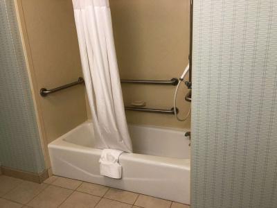 Hampton Inn & Suites Nashville at Opryland - 41
