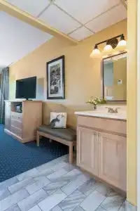 Atlantic Oceanside & Conference Center - 70