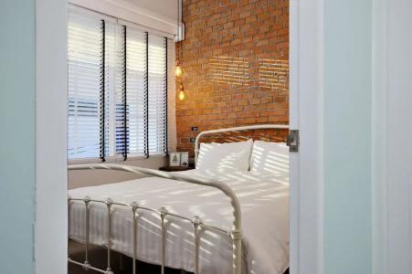 Hide and Seek Boutique Hometel - 85