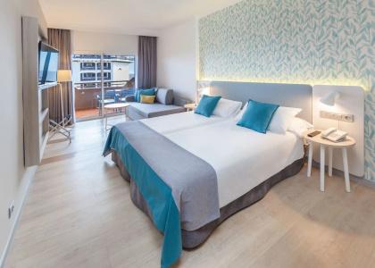 Abora Continental by Lopesans - 2