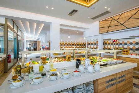 Kiani Beach Resort Family All Inclusive - 16