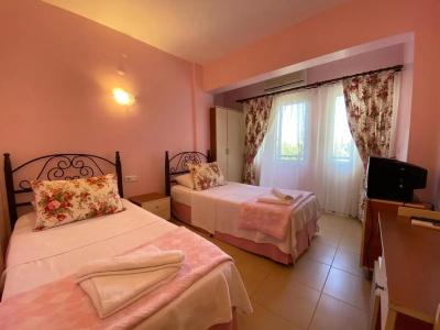 Maviev Otel - 27