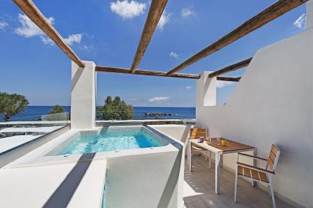 Nissia Beach & Suites - 104