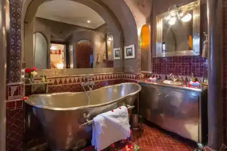 Riad Hikaya - 167