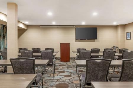Best Western Plus Palms - 18