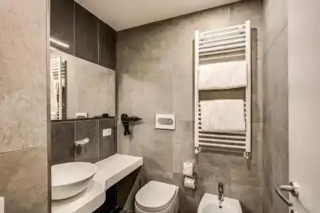Four Rivers Suites - 40