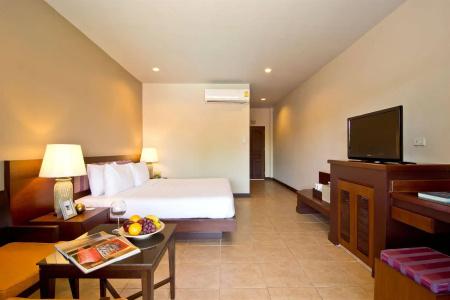 Rose Bay Resort - 34